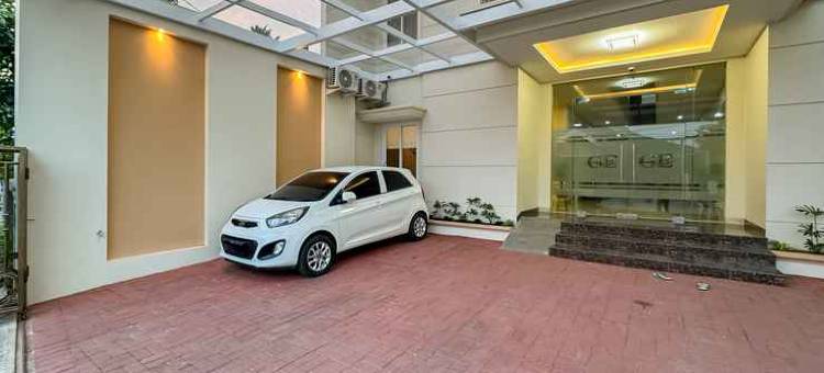 Urbanview Griya Esti Siliwangi Semarang图片
