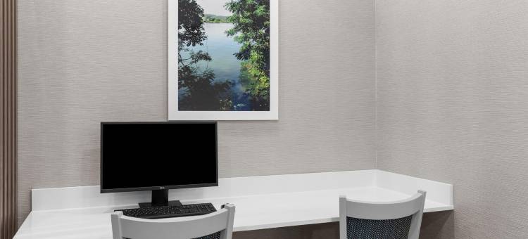 温德姆拉昆塔诺克斯维尔西区酒店及套房(La Quinta Inn & Suites by Wyndham Knoxville West)图片