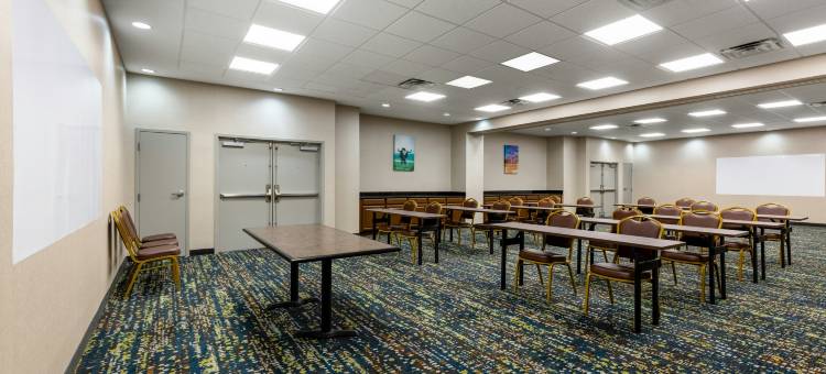 伍德沃德欢朋套房酒店(Hampton Inn & Suites Woodward)图片