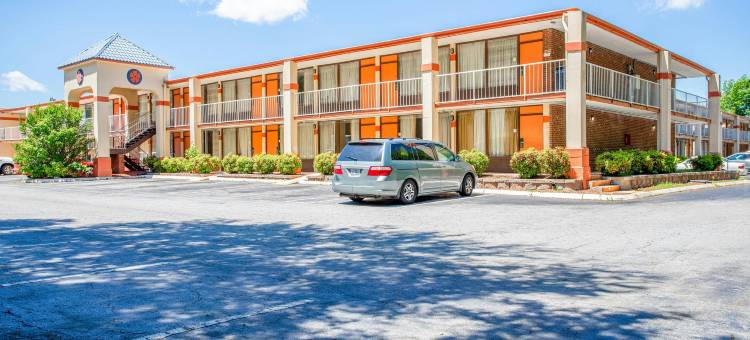 OYO酒店-格林斯伯勒东I40(OYO Hotel Greensboro East I 40)图片