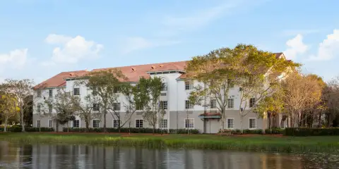 勞德代爾堡韋斯頓萬豪TownePlace Suites酒店