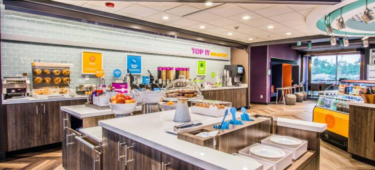 博林格林希尔顿Tru酒店(Tru by Hilton Bowling Green)图片