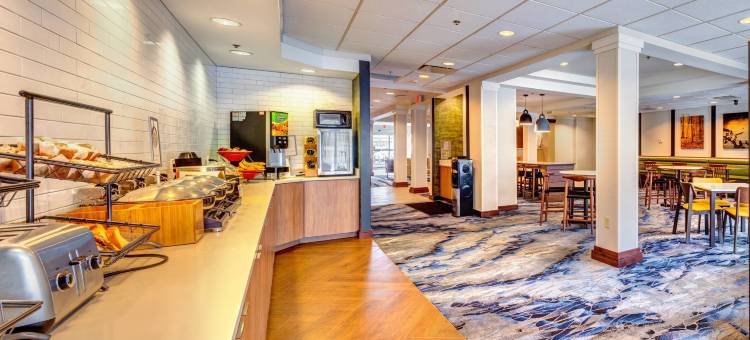 萨拉索塔雷克伍德兰奇万枫酒店(Fairfield by Marriott Inn & Suites Sarasota Lakewood Ranch)图片