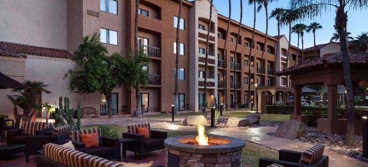 凤凰城卡梅尔巴克索尼斯塔精选酒店(Sonesta Select Phoenix Camelback)图片