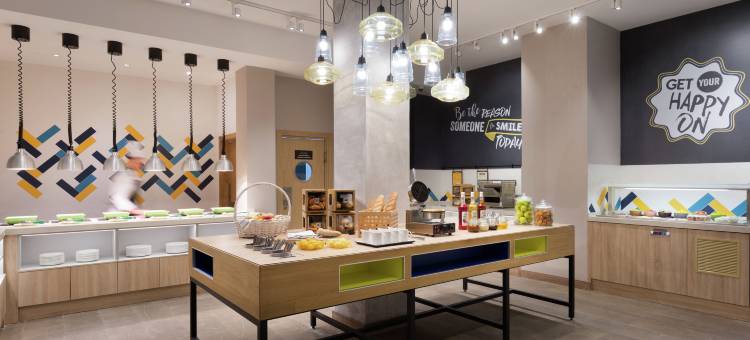 阿斯塔纳胜利拱门希尔顿欢朋酒店(Hampton by Hilton Astana Triumphal Arch)图片