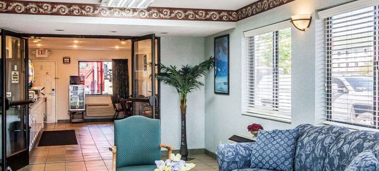 伊克诺旅馆-东南(Econo Lodge Inn & Suites Southeast)图片