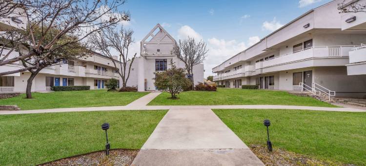 达拉斯欧文DFW机场东6号汽车旅馆(Motel 6 Irving, TX - Irving DFW Airport East)图片