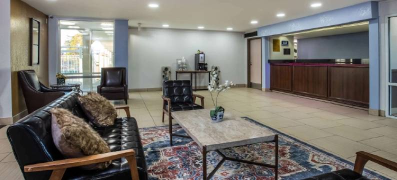 韦恩堡速 8 酒店(Travelodge by Wyndham Fort Wayne North)图片