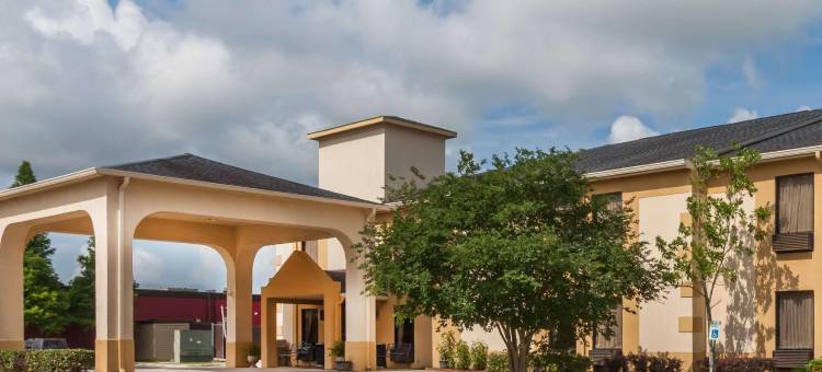 新伊比利亚戴斯套房酒店(Days Inn & Suites by Wyndham New Iberia)图片