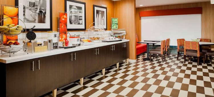 希尔顿欢朋酒店-麦迪逊东东区购物中心(Hampton Inn Madison-East Towne Mall Area)图片