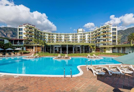 Porta Hotel del LagoHotel Overview