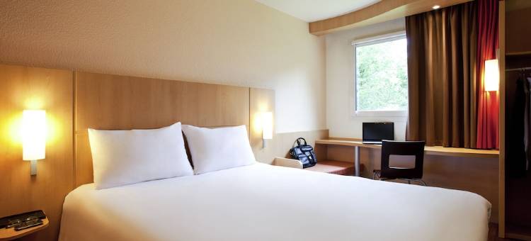 宜必思奥利舍维伊 7 号电车酒店(Ibis Orly Chevilly Tram 7)图片