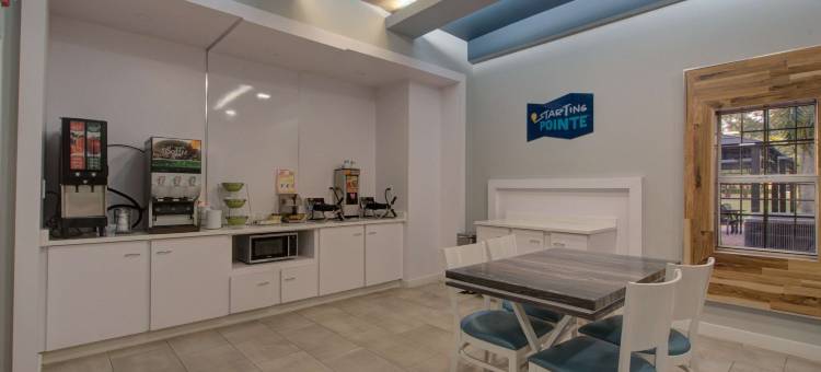 坦帕-布兰登凯隆波因特酒店 - 近展览中心和娱乐场(Clarion Pointe Tampa-Brandon Near Fairgrounds and Casino)图片