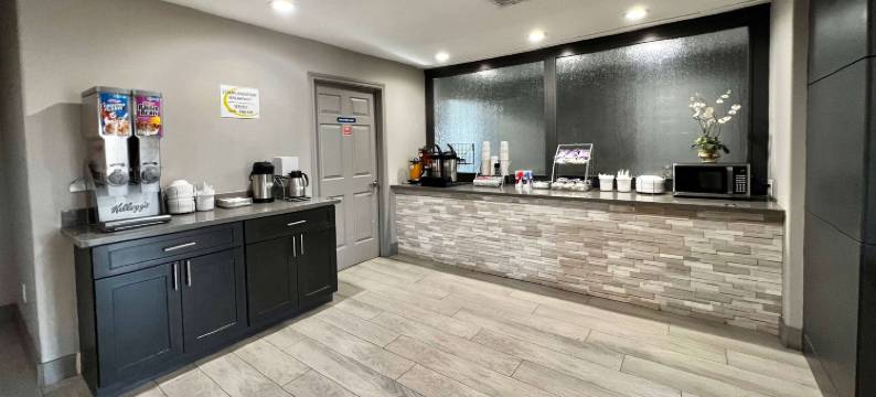 西利温德姆速8酒店(Super 8 by Wyndham Sealy)图片