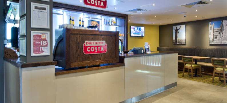 查尔顿汉姆镇中心高级旅馆(Premier Inn Cheltenham Town Centre)图片