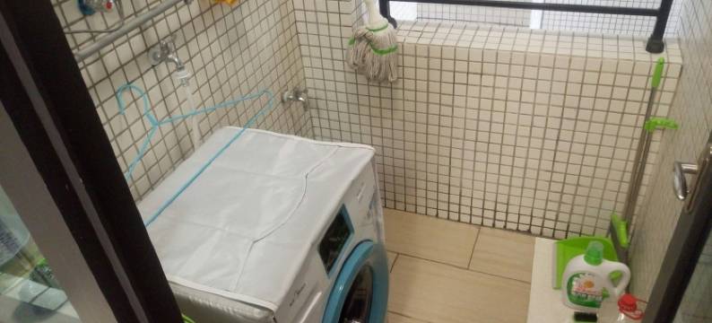 十里银滩巽寮湾对面海边房源不限行自助入住公寓(石化大道东分店)图片