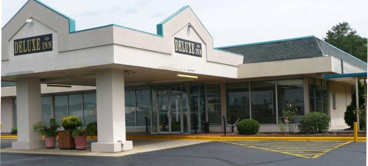 豪华酒店(Travelodge by Wyndham Lumberton)(Travelodge by Wyndham Lumberton)图片