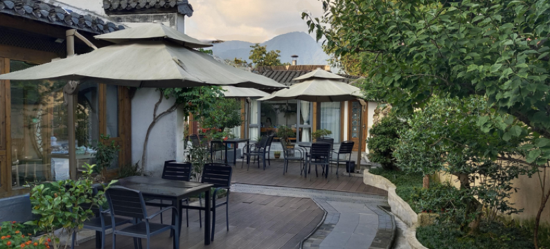 宏村芝兰幽梦倚湖景观民宿(宏村景区店)图片