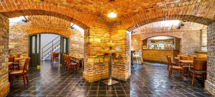 EA 维多利亚酒店(EA Hotel Victoria)图片