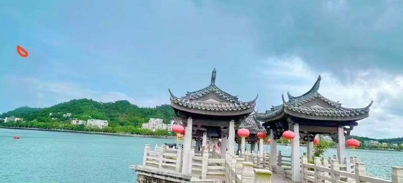 小月亮民宿(东山路一横分店)图片