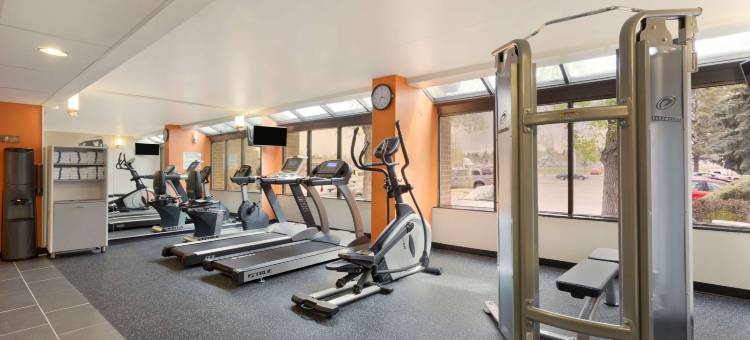 威斯敏斯特丹佛北速8酒店(Super 8 by Wyndham Westminster Denver North)图片