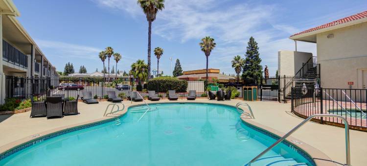 桑德曼贝斯特韦斯特酒店(Best Western Sandman Hotel)图片