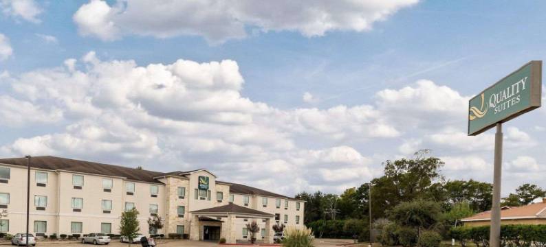 品质套房酒店亨茨维尔大学附近(Quality Suites Huntsville Near University)图片