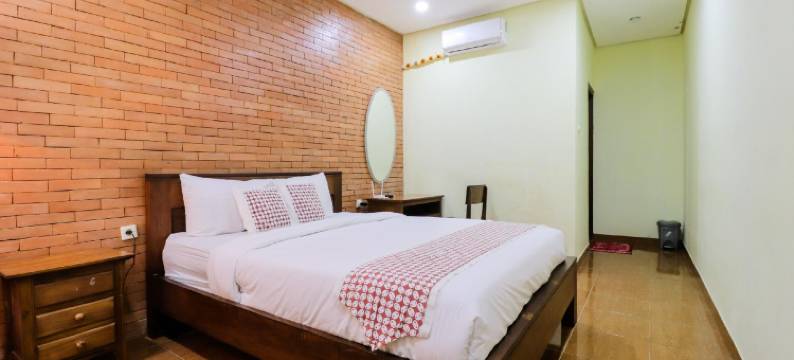 由Zuzu提供的Penginapan Widodo Syariah 婆罗浮屠酒店(Penginapan Widodo Borobudur)图片