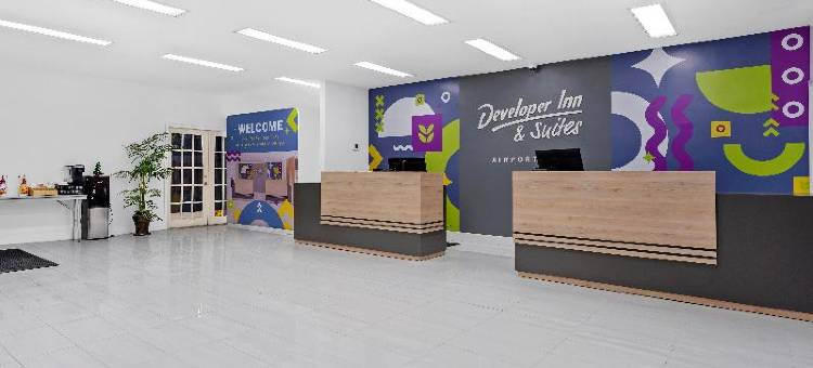 Travelodge Inn & Suites by Wyndham Jacksonville Airport图片