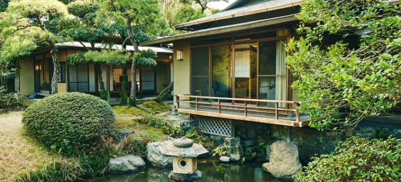 翠翠园旅馆 - 文化财产位于小仓新田川艺术酒店(Suisui Garden Ryokan (in the Art Hotel Kokura New Tagawa))图片