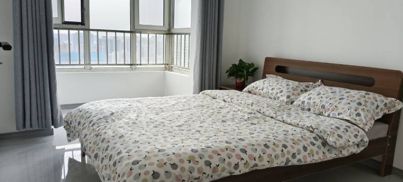 房东果宝公寓(太康路分店)图片