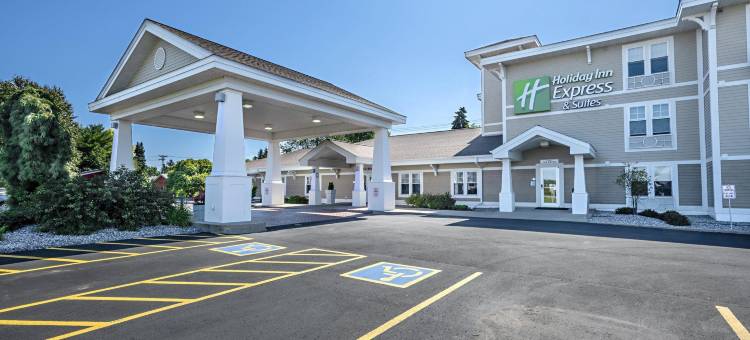 智选假日套房酒店铁山(Holiday Inn Express & Suites Iron Mountain)图片