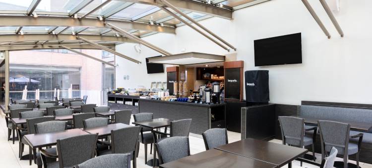圣地亚哥拉斯孔德斯智选假日酒店(Holiday Inn Express SANTIAGO LAS CONDES by IHG)图片