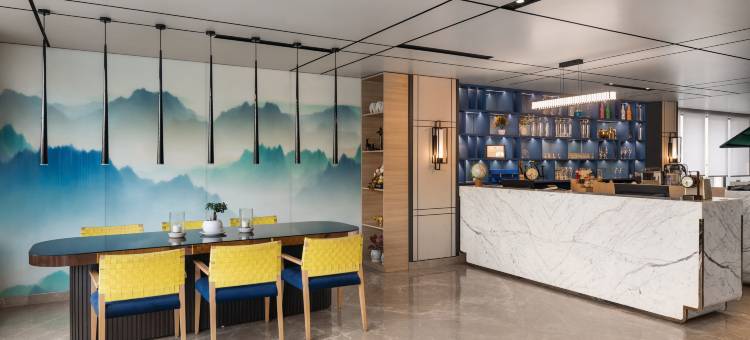 西里古里塞沃克路温德姆华美达安可酒店(Ramada Encore by Wyndham Siliguri Sevoke Road)图片