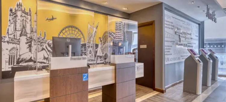 伯明翰市中心(交易广场)优品迎酒店(Premier Inn Birmingham City Centre (Exchange Square))图片