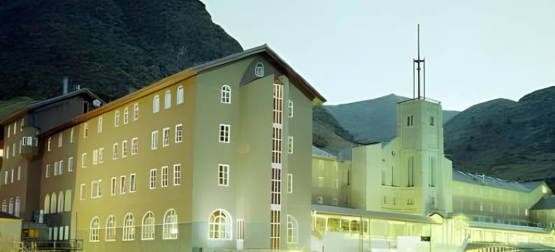 户撒努里亚山谷酒店(Hotel Vall de Núria)图片