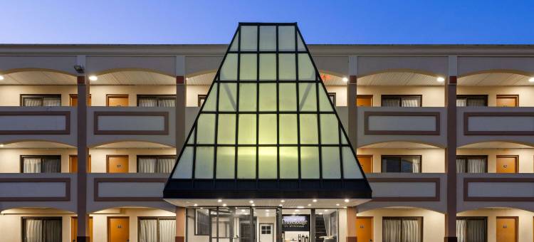 Travelodge by Wyndham Manhasset图片