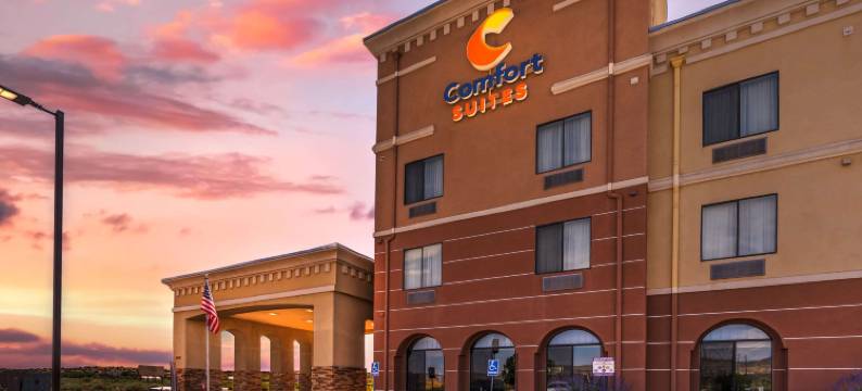 东盖洛普 66 号公寓及 40 号州际公路舒适全套房酒店(Comfort Suites Gallup East Route 66 and I-40)图片