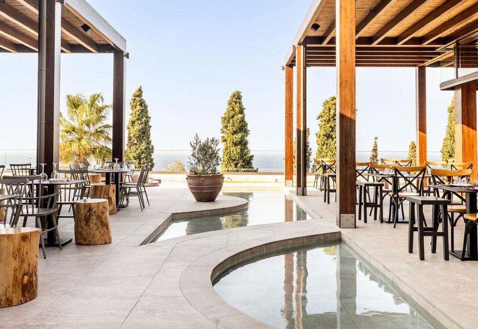 Elios Hill Hotel Overview