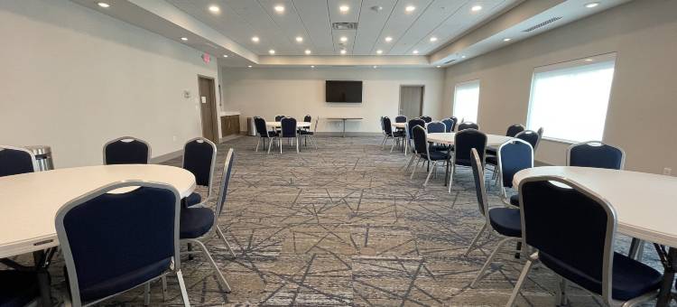 史密斯堡机场智选假日套房酒店(Holiday Inn Express & Suites FT. Smith - Airport)图片