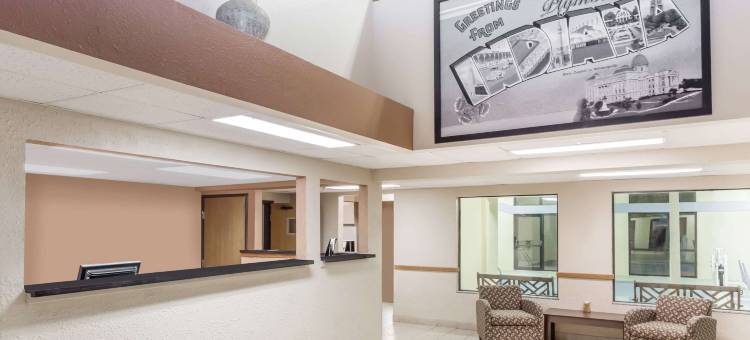 普利茅斯速8酒店(Super 8 by Wyndham Plymouth)图片