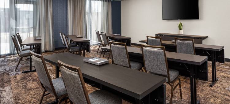 德卢斯万豪万枫套房酒店(Fairfield Inn & Suites Duluth)图片