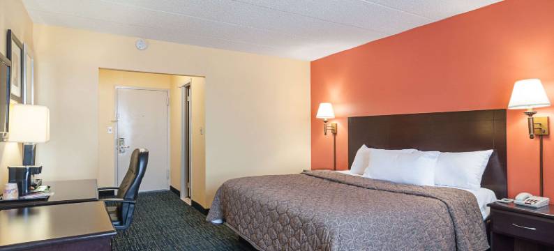 罗德威旅馆草地(Rodeway Inn Meadowlands)图片