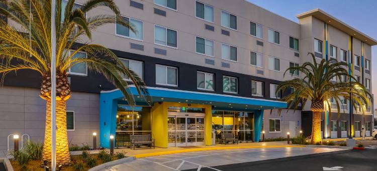 莱思罗普希尔顿Tru酒店(Tru by Hilton Lathrop)图片