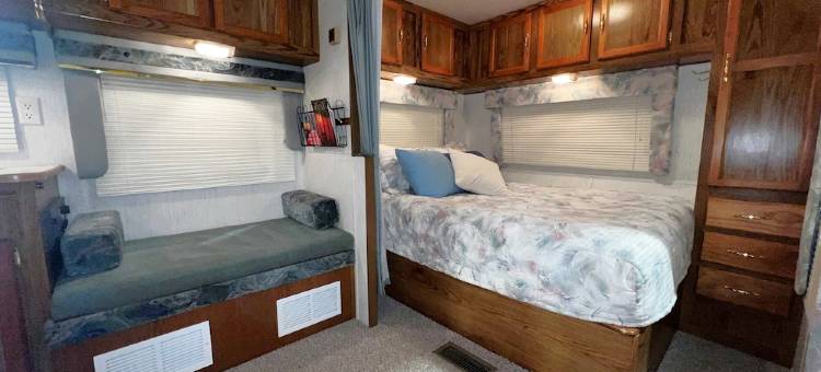 C R Camper - Gateway Getaway图片