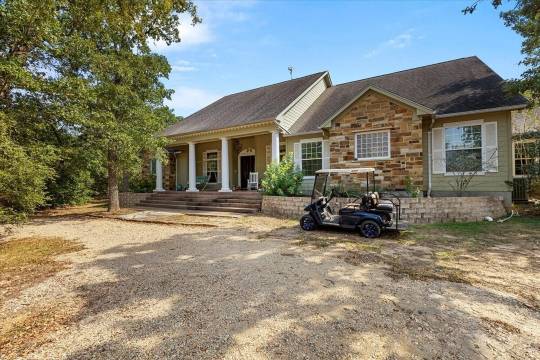 Mesquite Retreat: Close to Austin and COTA: Fun, Family, and Friends,