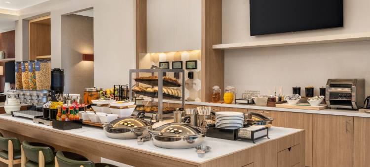 北拉斯维加斯赛道希尔顿欣庭套房酒店(Homewood Suites by Hilton North Las Vegas Speedway)图片