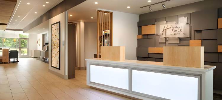 卡尔霍恩南部智选假日酒店(Holiday Inn Express Calhoun South)图片