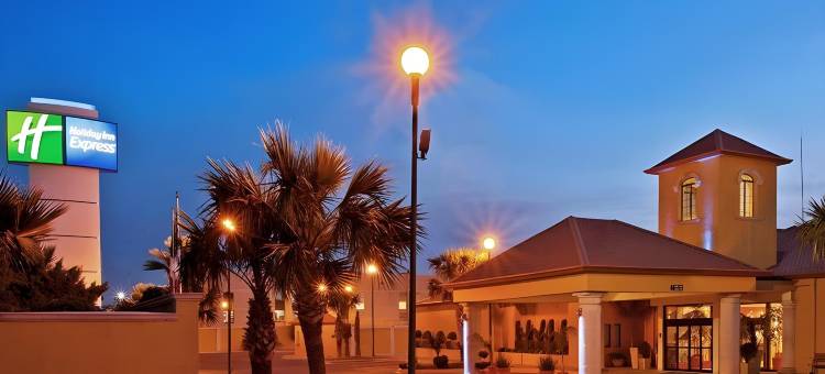 Holiday Inn Express 奇瓦瓦(Holiday Inn Express Chihuahua)图片