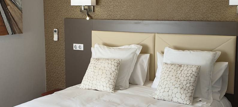 艾斯佩朗斯阳台酒店(Logis HÔTEL Restaurant Spa les Balcons de l'Esperance)图片